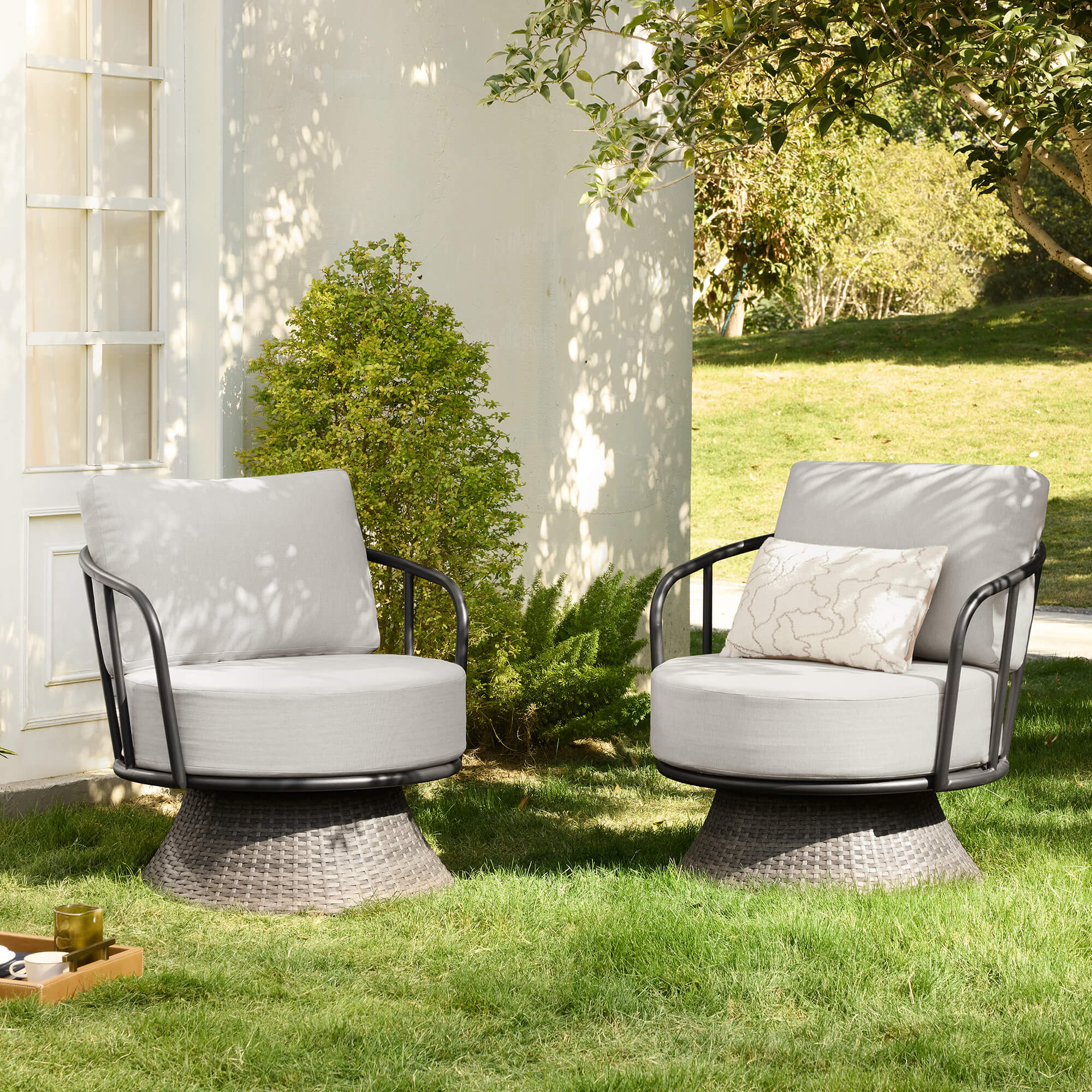 Ellie Rattan Woven Base Outdoor Swivel Chair (Set of 2） - Image 2