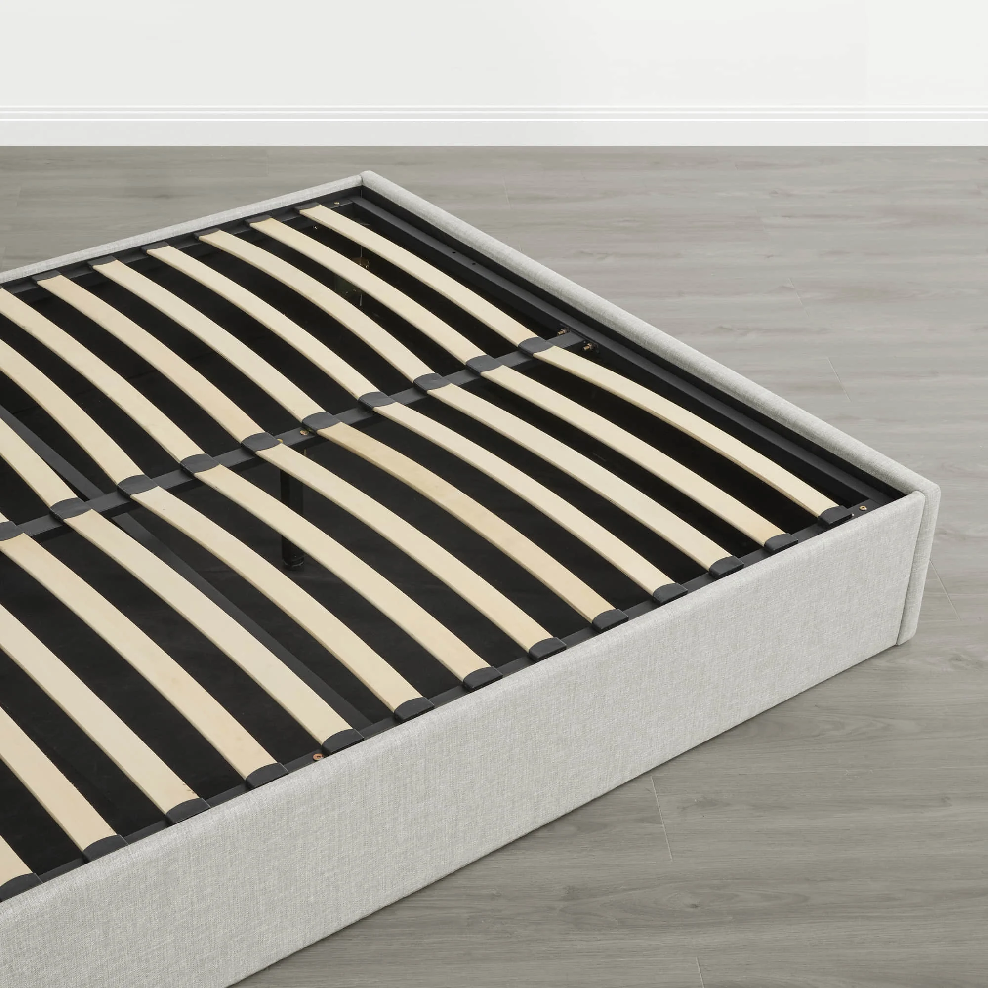 Jeffrey Wingback Upholstered Storage Platform Bed - Image 19
