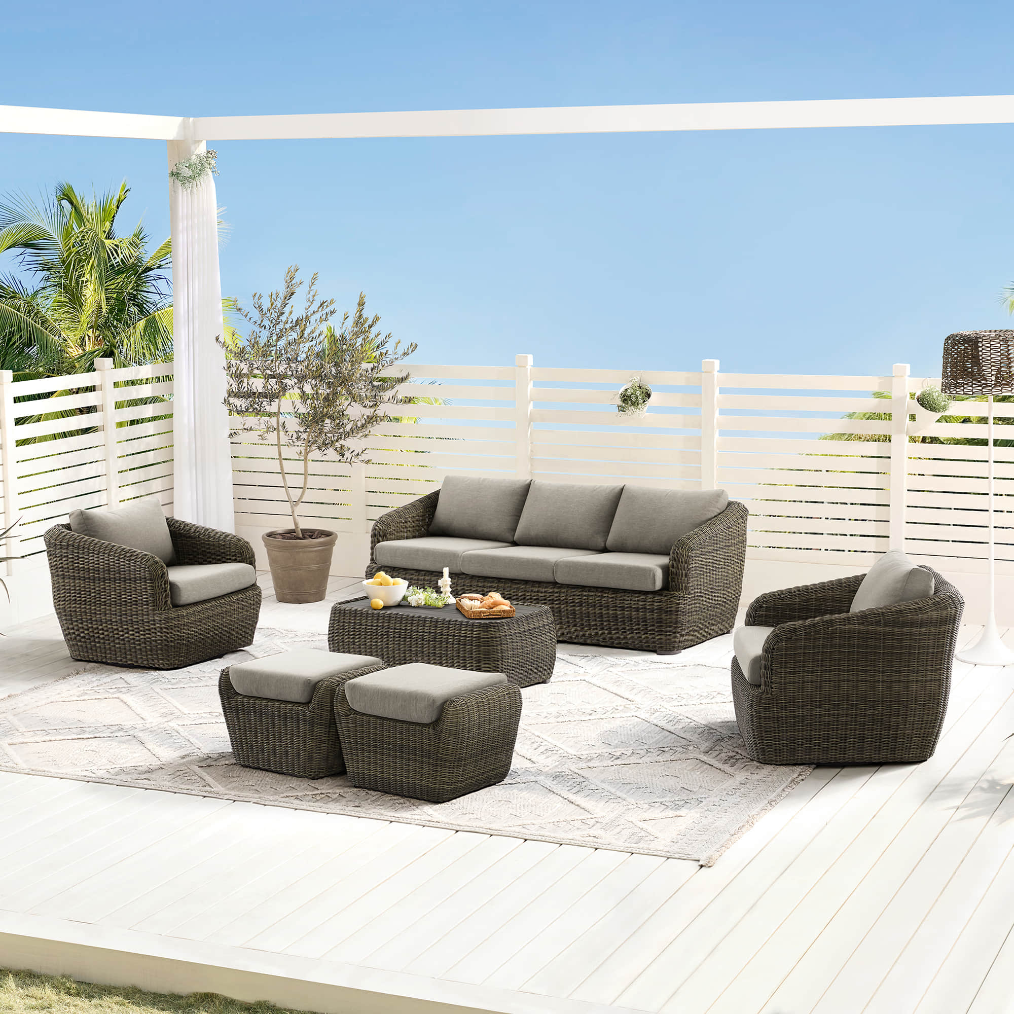 Liana Wicker Outdoor  5 Seats Sofa Set - Image 23