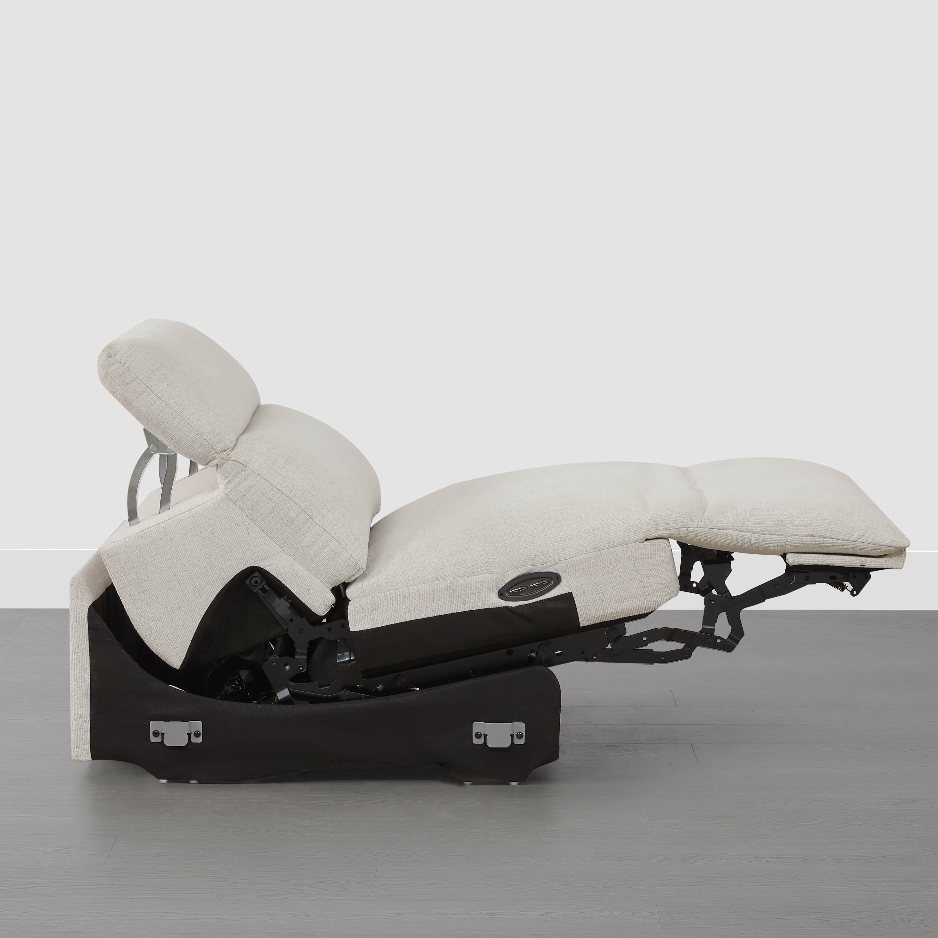 Oliver Armless Chair - Image 9