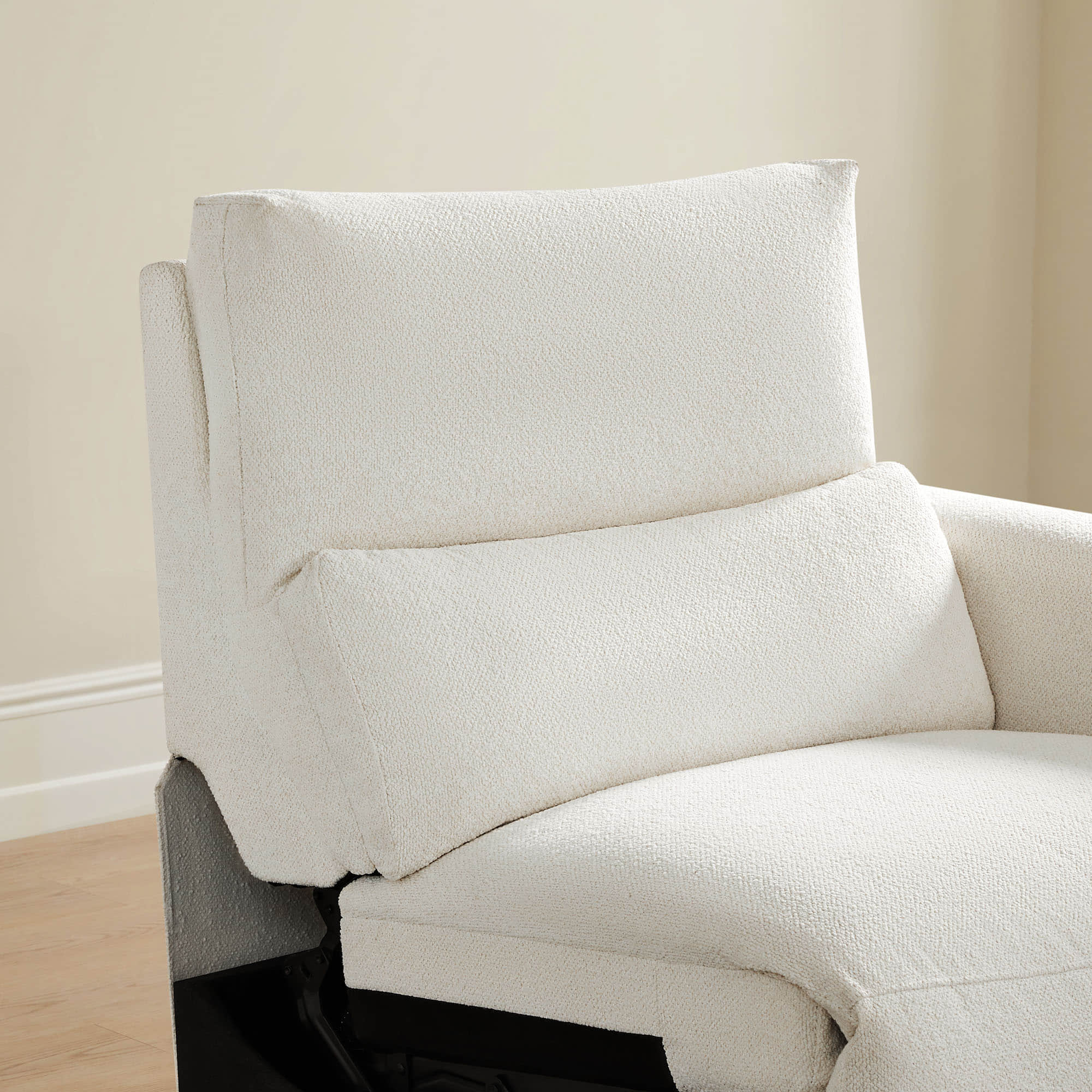 Skyline 4-Seat Zero Gravity Reclining Sectional sofa with Power Headrest - Image 16
