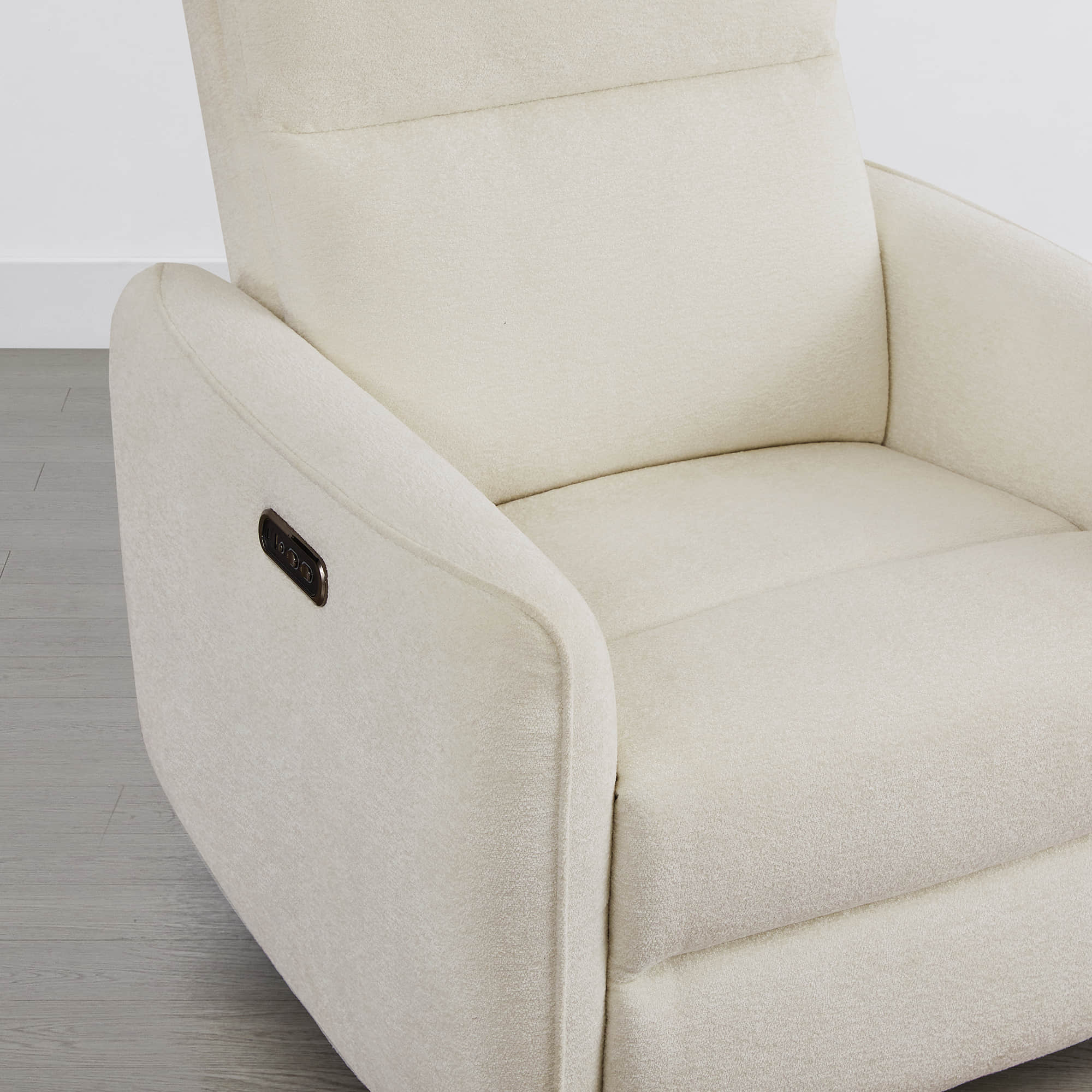 Stella Lay-Flat Power Recliner with Power Headrest - Image 21