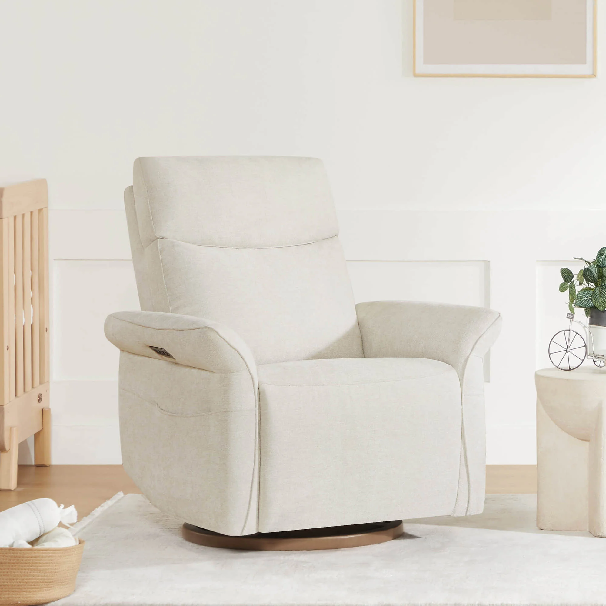 Vinca Modern Power Swivel Glider Recliner with Power Lumbar & Headrest - Image 6