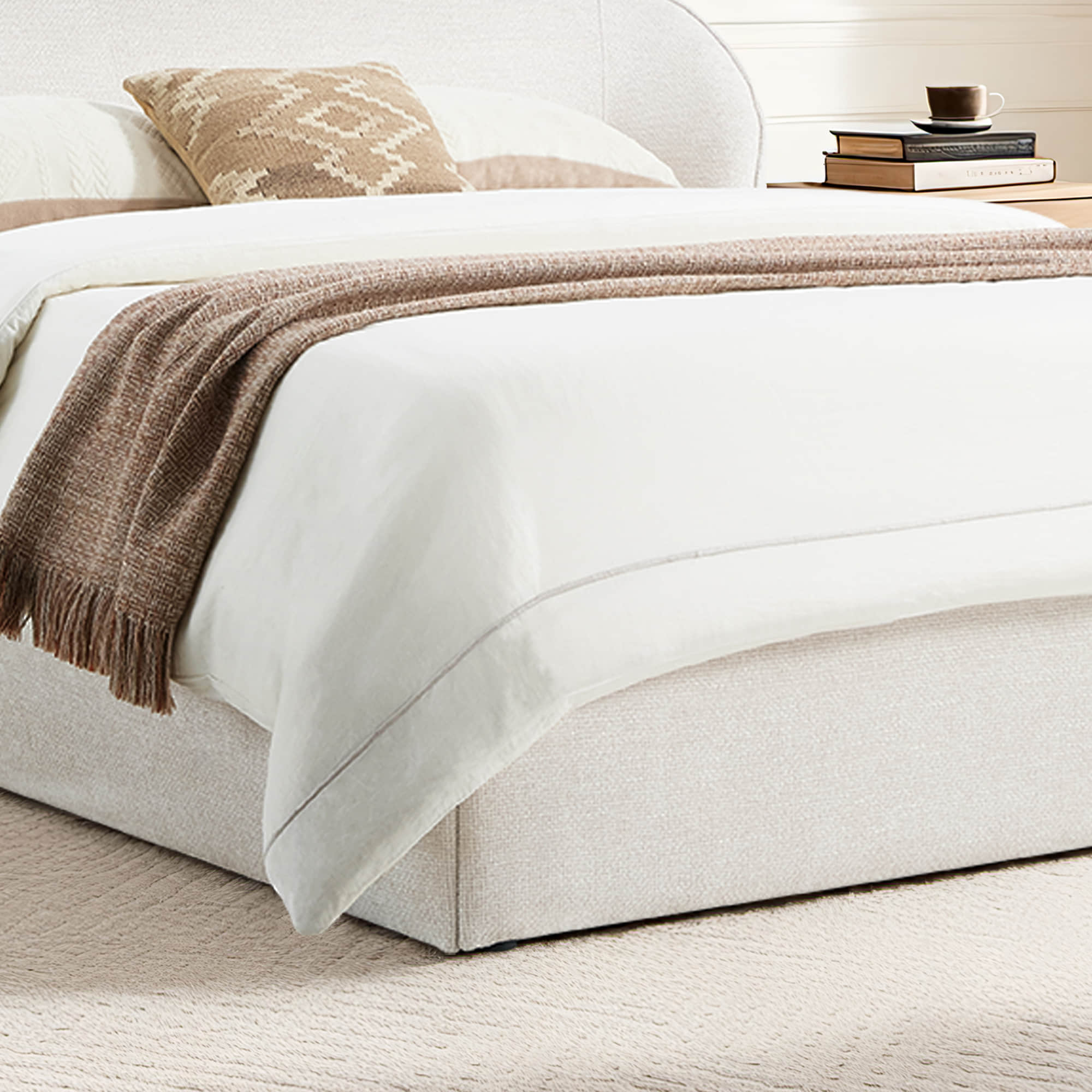Zinnia Modern Design Curve Platform Bed - Image 6